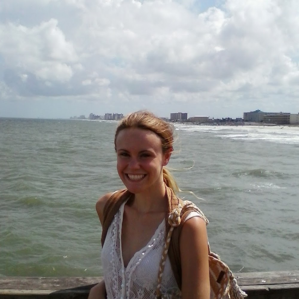 Meet your Posher, Caytlin